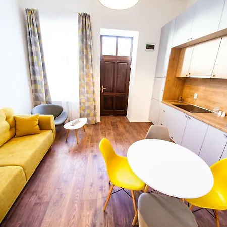 Luxury 2 Kolozsvár
